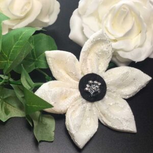 BERTS BOWS Wedding Flower Ivory, XS