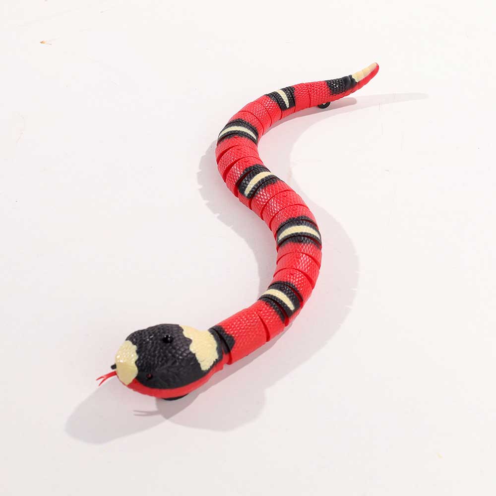 M Pets Sneaky Snake Interactive Cat Toy