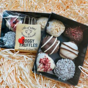 LIFE OF RILEY Doggy Truffles Gift Box, 6 Truffles